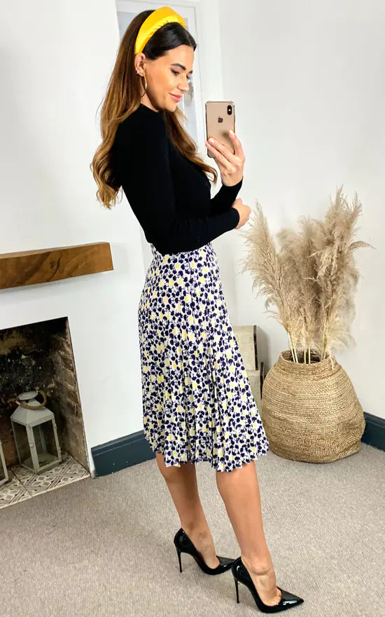 Stella Printed Pleated Skirt (Yellow & Black)