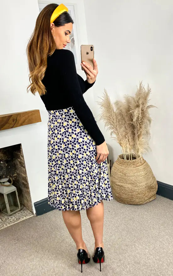 Stella Printed Pleated Skirt (Yellow & Black)
